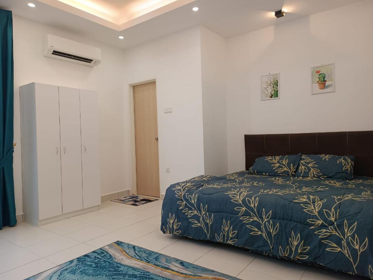 In Homestay Corner Batu Pahat Exterior foto